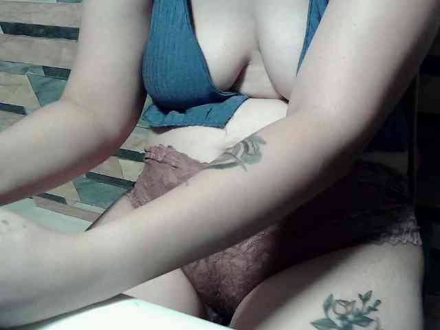 extremelymilkyboobs
