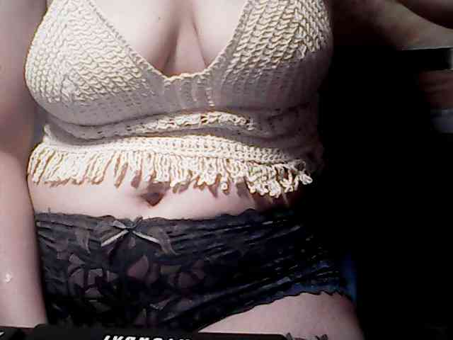 extremelymilkyboobs webcam