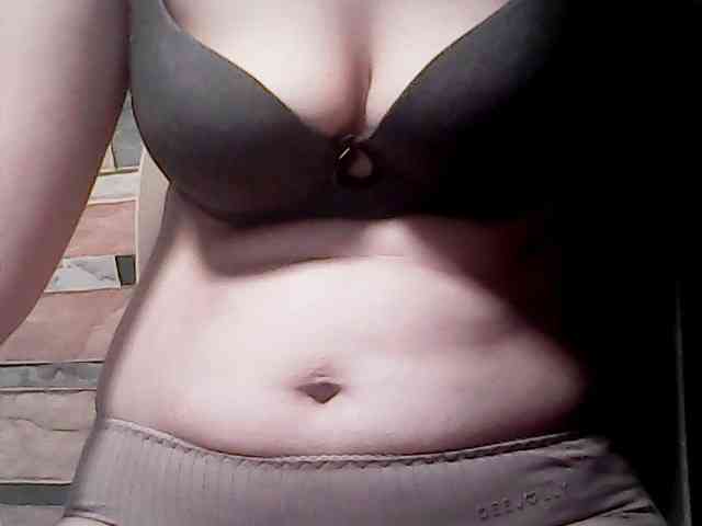 extremelymilkyboobs extremelymilkyboobs