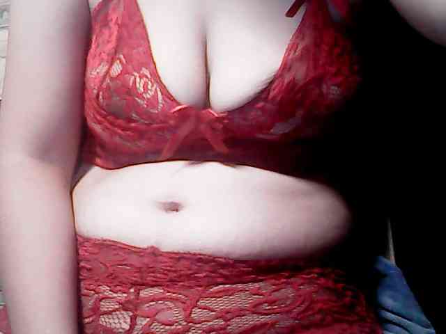 extremelymilkyboobs webcam