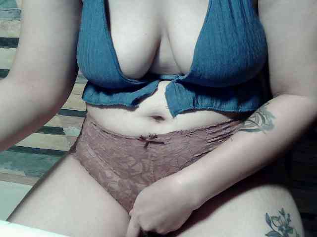 extremelymilkyboobs