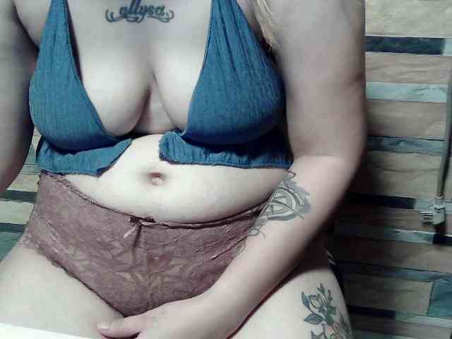 extremelymilkyboobs