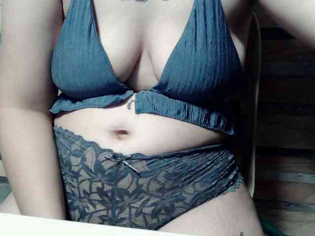 extremelymilkyboobs