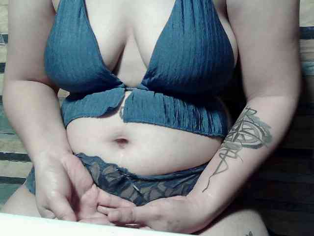 extremelymilkyboobs