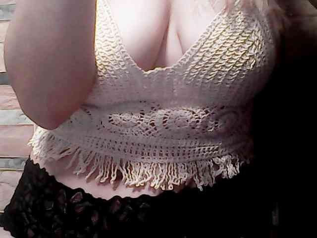 extremelymilkyboobs webcam