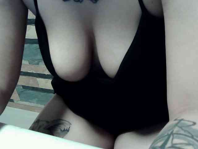 extremelymilkyboobs