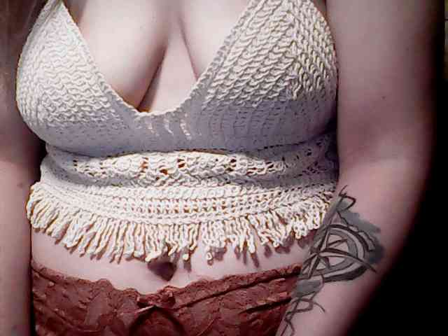 extremelymilkyboobs webcam