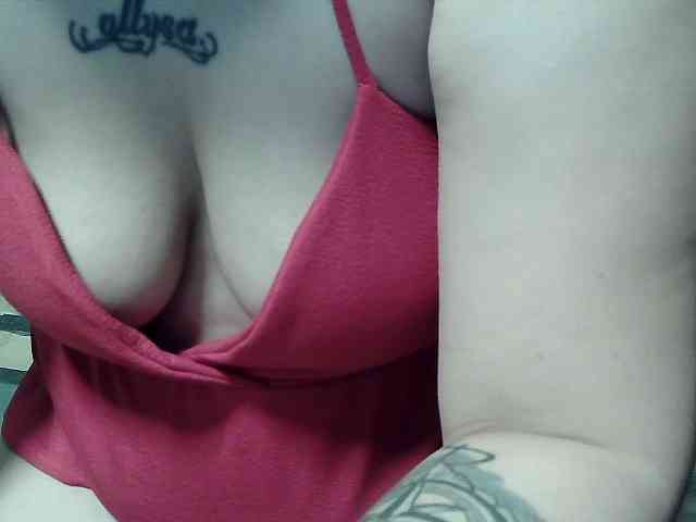extremelymilkyboobs