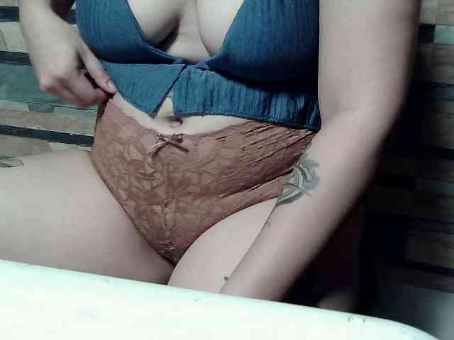 extremelymilkyboobs