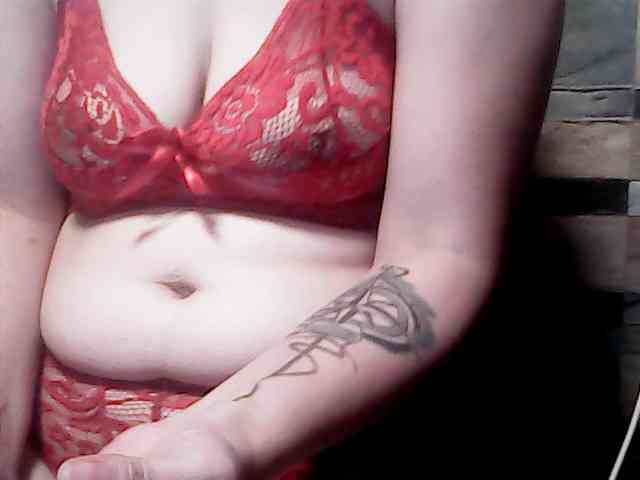 extremelymilkyboobs webcam