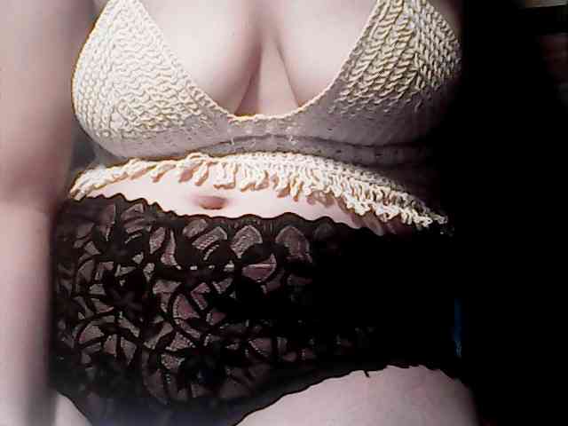 extremelymilkyboobs webcam
