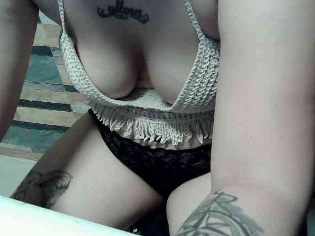 extremelymilkyboobs