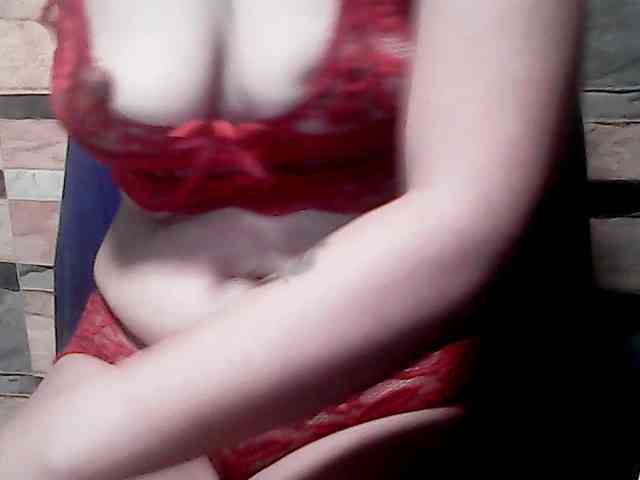 extremelymilkyboobs webcam