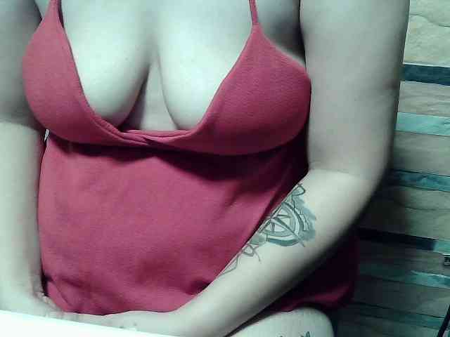 extremelymilkyboobs