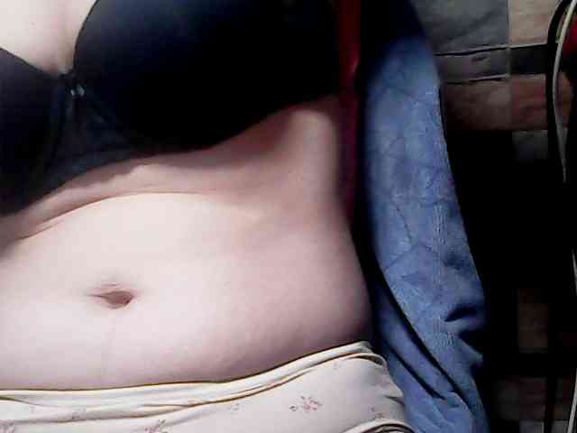 extremelymilkyboobs webcam