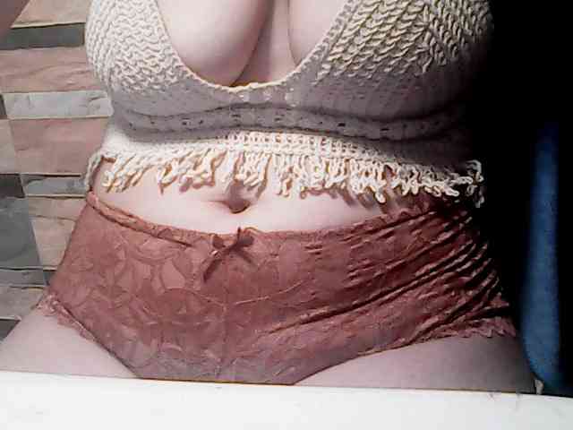 extremelymilkybo... Live Webcam on BongaCams
