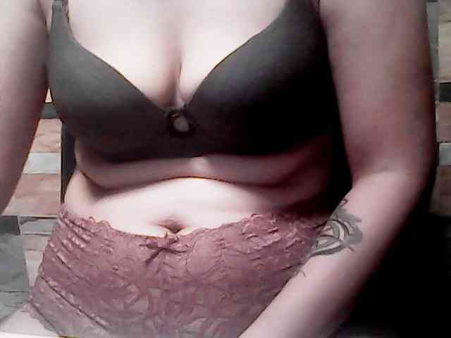 extremelymilkyboobs extremelymilkyboobs