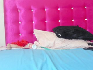 celena-squirt