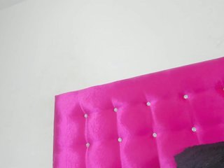 celena-squirt