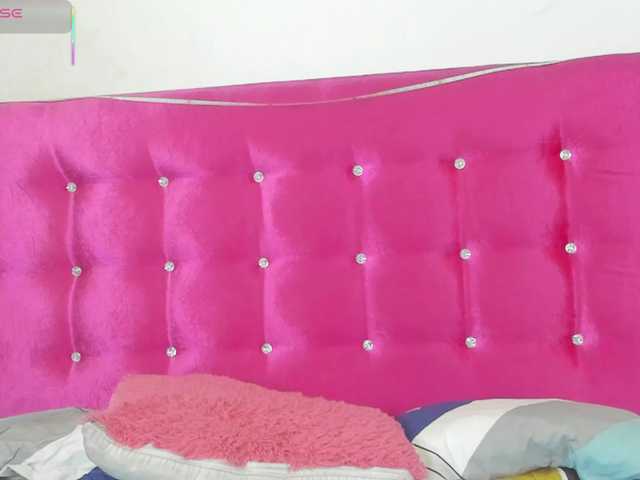 celena-squirt live cam on BongaCams