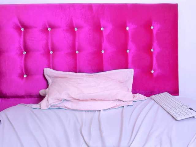 celena-squirt live cam preview