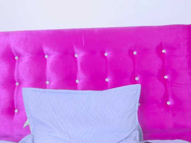 celena-squirt live cam on BongaCams