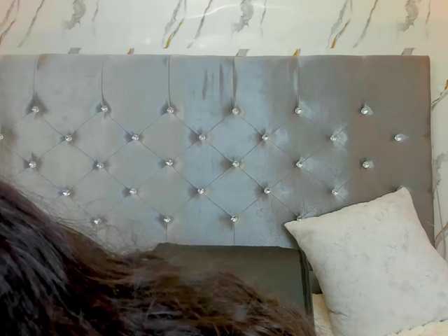 celena-squirt live cam on BongaCams