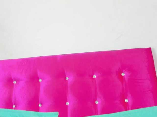 celena-squirt live cam on BongaCams