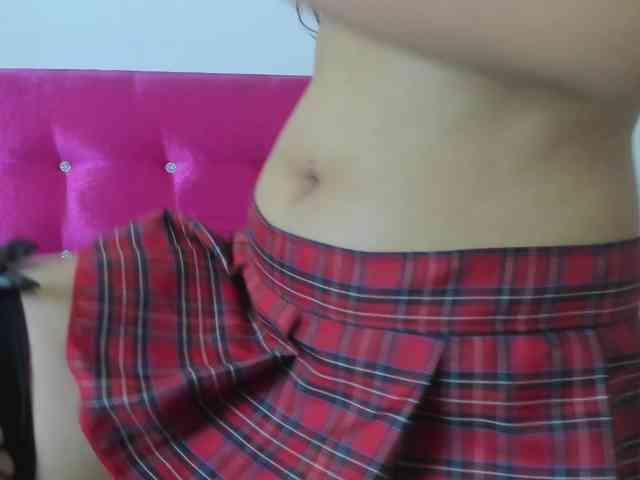 celena-squirt