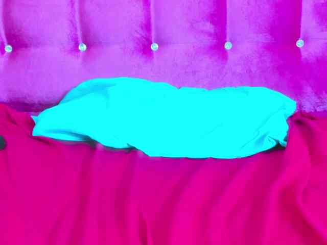 celena-squirt