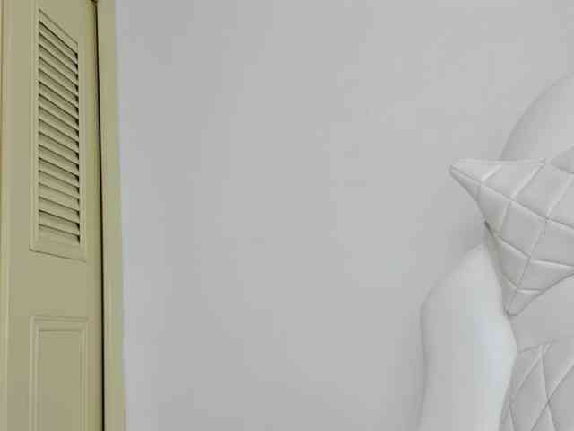 celena-squirt