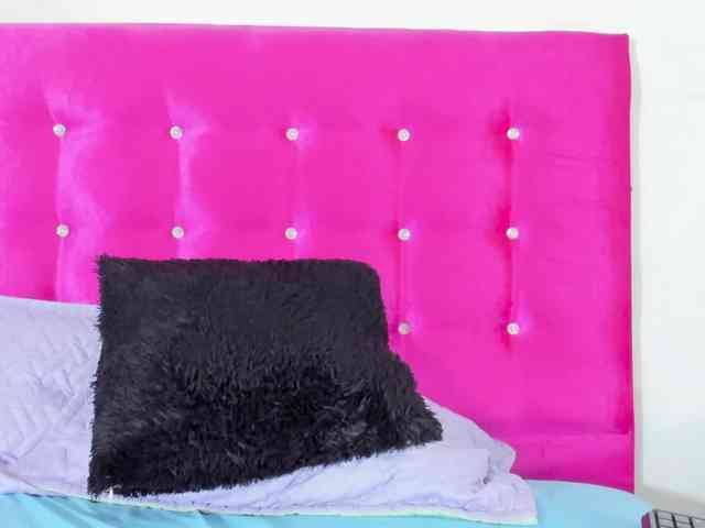 celena-squirt webcam