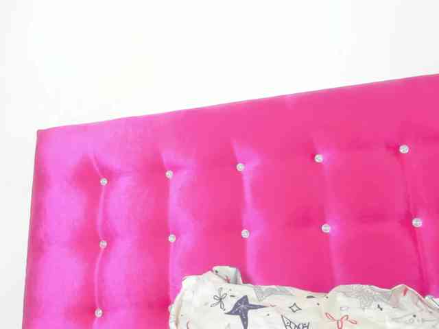 celena-squirt webcam