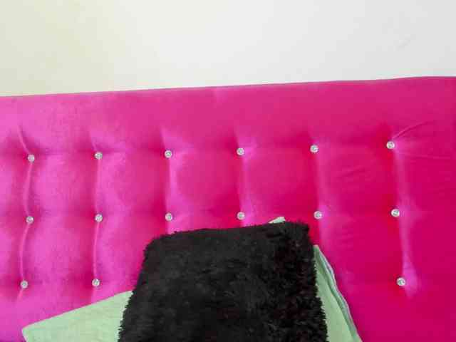 celena-squirt webcam