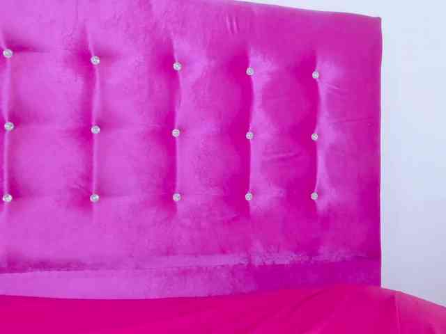 celena-squirt
