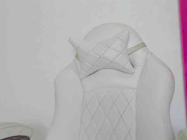 celena-squirt