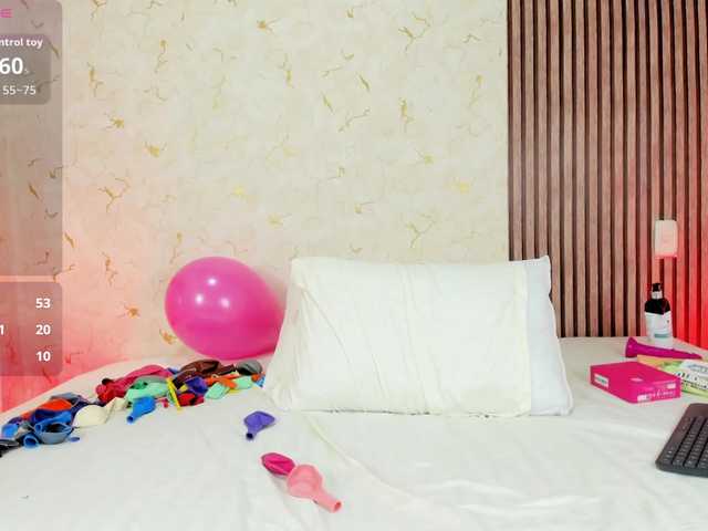 chloe-monet live cam on BongaCams
