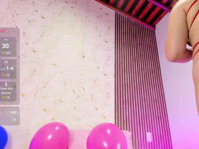 chloe-monet webcam