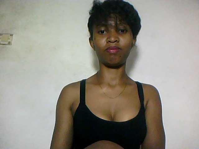 Nathiii live cam on BongaCams