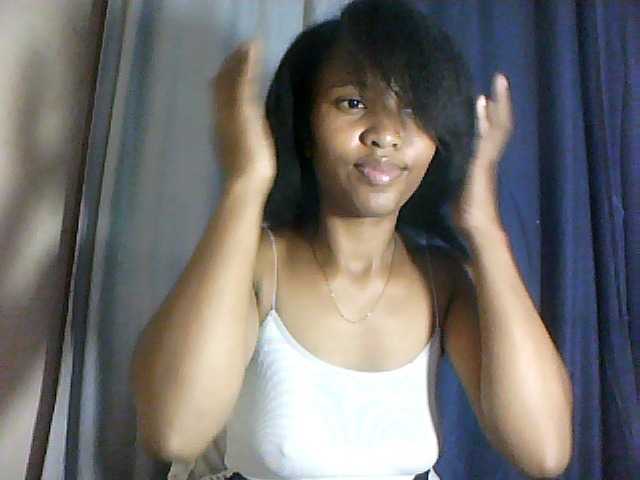 Nathiii live webcam show