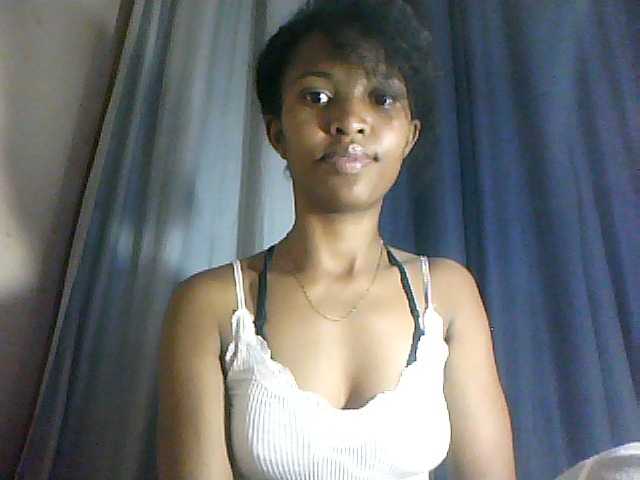 Nathiii live cam on BongaCams