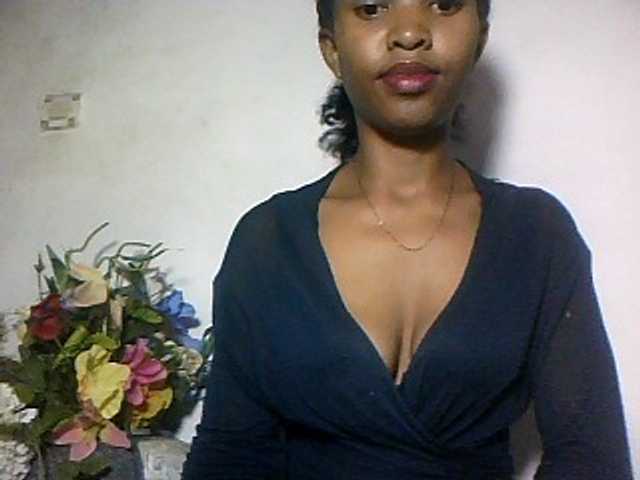 Nathiii live cam on BongaCams