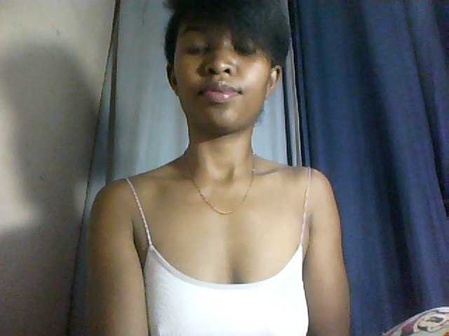 Nathiii live cam on BongaCams
