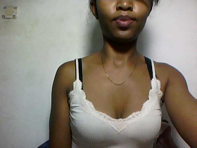 Nathiii live cam on BongaCams