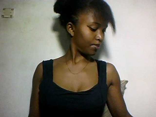 Nathiii live cam on BongaCams