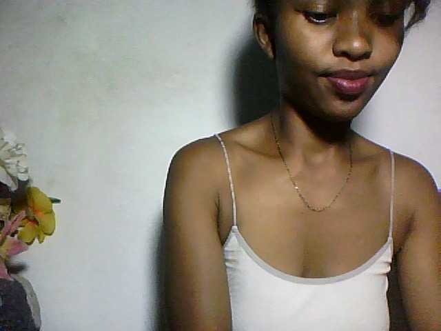 Nathiii live cam on BongaCams