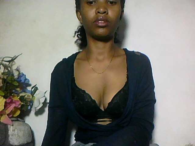 Nathiii live cam on BongaCams