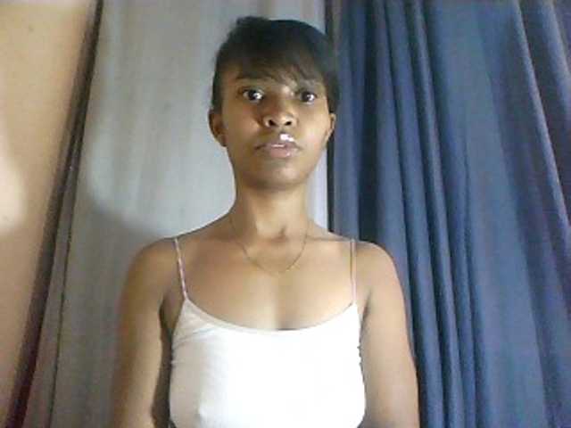 Nathiii live cam on BongaCams