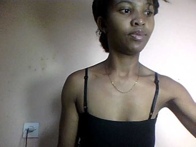 Nathiii live cam on BongaCams
