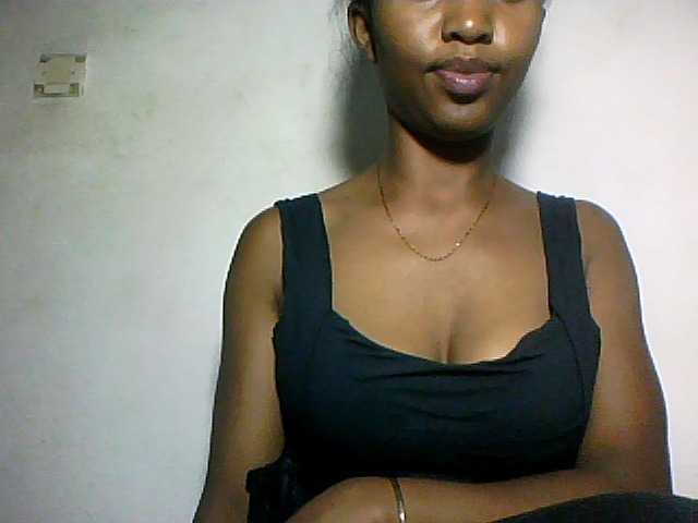 Nathiii live cam on BongaCams